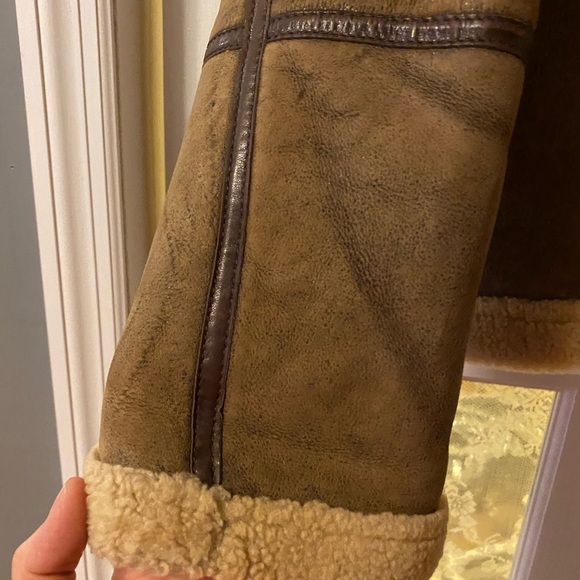 Leather jacket - Picture 3 of 3